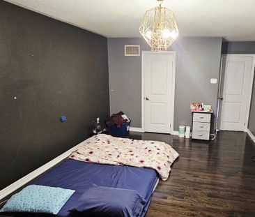 For Lease - 38 Wasaga Road, Brampton, Ontario - Photo 1