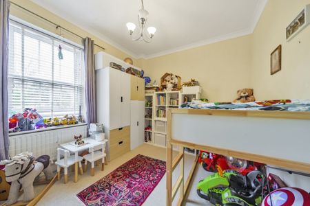 Seven Hills Road, Iver, Buckinghamshire,SL0 - Photo 3