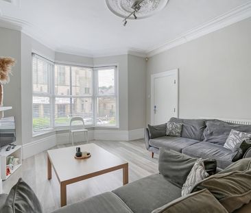 6 Bed Semi-Detached House, Ecclesall Road, S11 - Photo 3