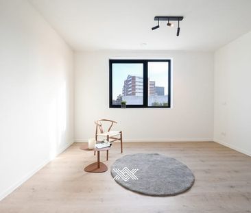 Appartement te huur - Photo 1
