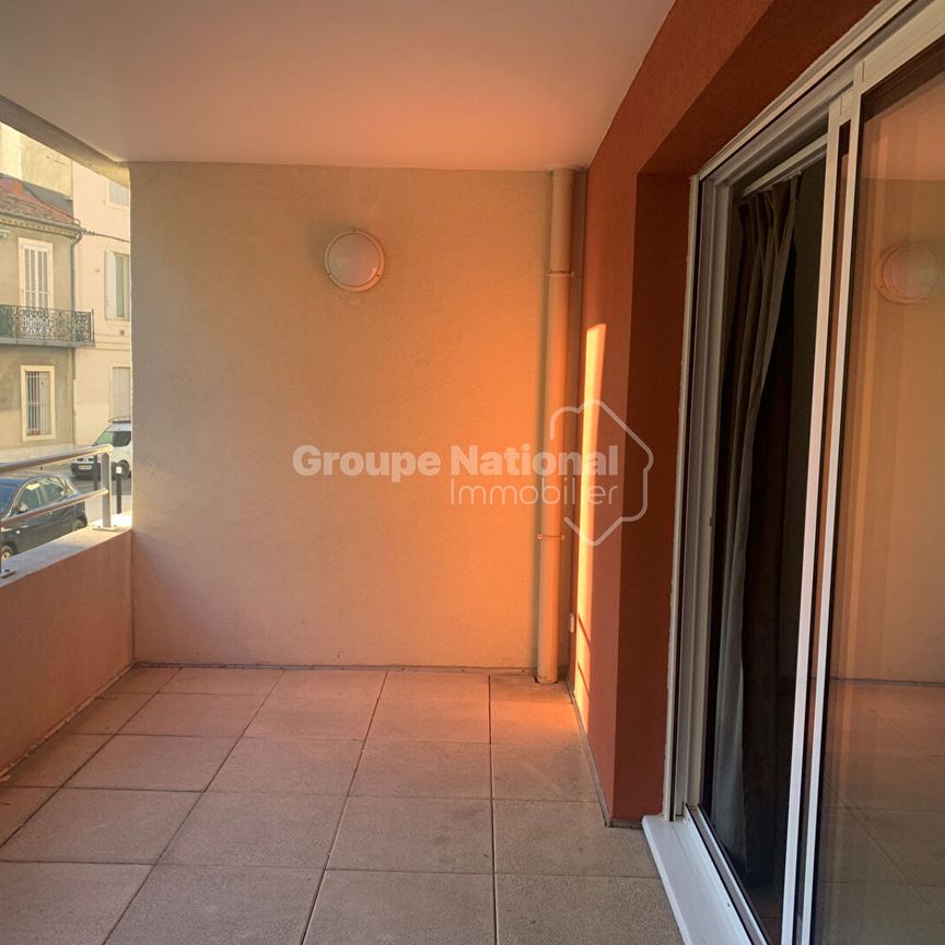 Appartement T3 "CARRE NOTRE DAME" NIMES, - Photo 1