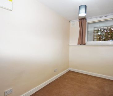 Just moments from the lovely open spaces of Ham Riverside Lands and... - Photo 2