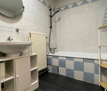 Appartement te huur in Tournai voor € 600 met 1 slaapkamer - Photo 5