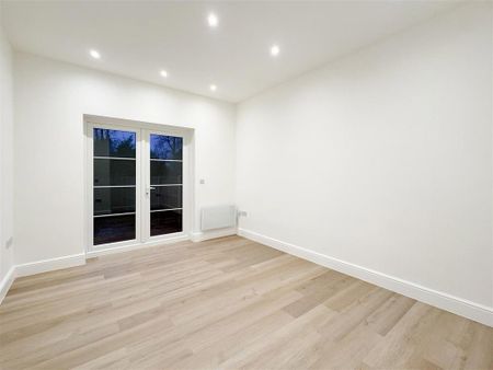 2 bedroom terraced bungalow to rent - Photo 2