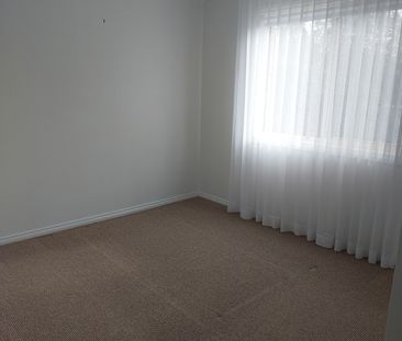 Central Corrimal Townhouse - Photo 4