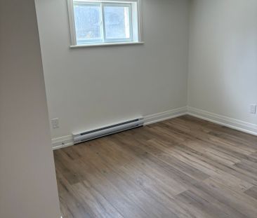 For Lease - 174 Stevenson Street Unit# 6, Oshawa, Ontario - Photo 6