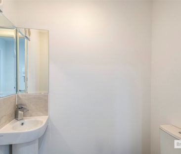 3 bedroom house to rent Martin Grove, Yapton, Arundel, West Sussex,... - Photo 6