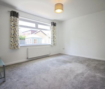 3 bedroom detached bungalow to rent - Photo 6