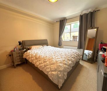 Stephenson Wharf, Hemel Hempstead - Photo 2