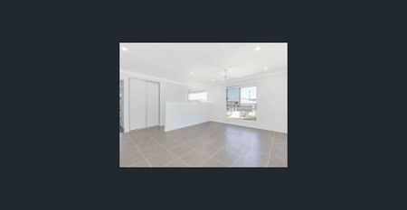 Stylish Two-Storey Family Home in Sought-After Spring Mountain - Photo 5