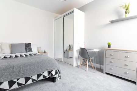 5 bedroom terraced house to rent - Photo 3