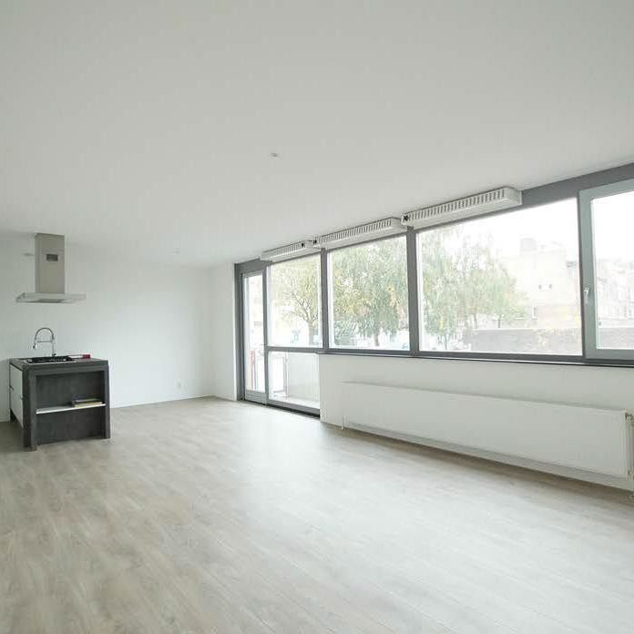 Willem van Hillegaersbergstraat, Rotterdam - Photo 1