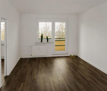 Wohnung ist SOFORT bezugsfertig und wurde komplett saniert! Familie... - Photo 1