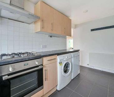 Northcote Crescent, Ockham, KT24 - Photo 5