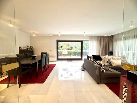 Appartement te huur - Foto 1