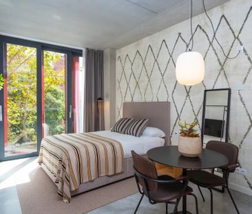 Carrer de la Diputació, Barcelona, Catalonia 08013 - Photo 5