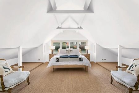 Spacious Family home in the heart of Bondi Junction - Photo 3