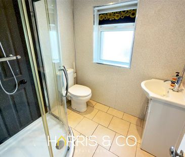 3 bedroom end of terrace house to rent - Photo 5