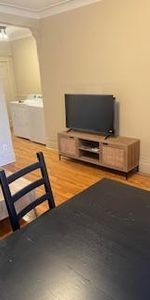 Très grand 4 et 1/2 au plateau Mont royal - Photo 3