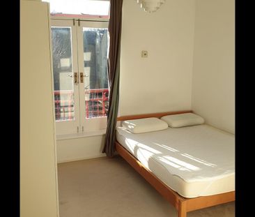 1 Bed Flat, Trafalgar Close, SE16 - Photo 3