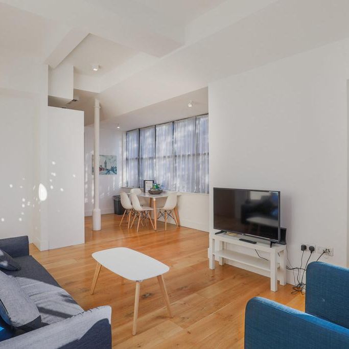 1 bedroom flat to rent - Photo 1