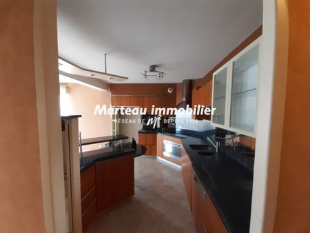 Location Appartement 3 pièces 71m² - Photo 4