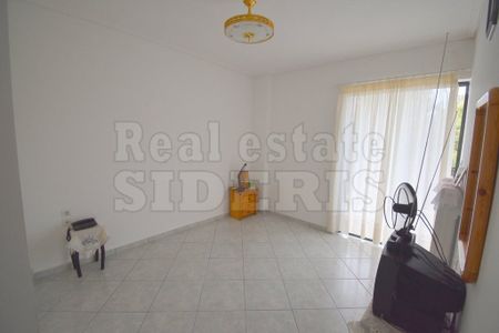 Διαμέρισμα για ενοικίαση Κέντρο (Ξυλόκαστρο) - Photo 3