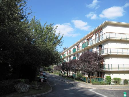 Location Appartement 3 pièces 78m² VILLEBON SUR YVETTE 91140 - Photo 4