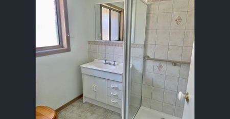 Family Living in Prime Location - Photo 3