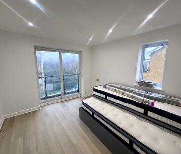 Pier Way, SE28 - Photo 6