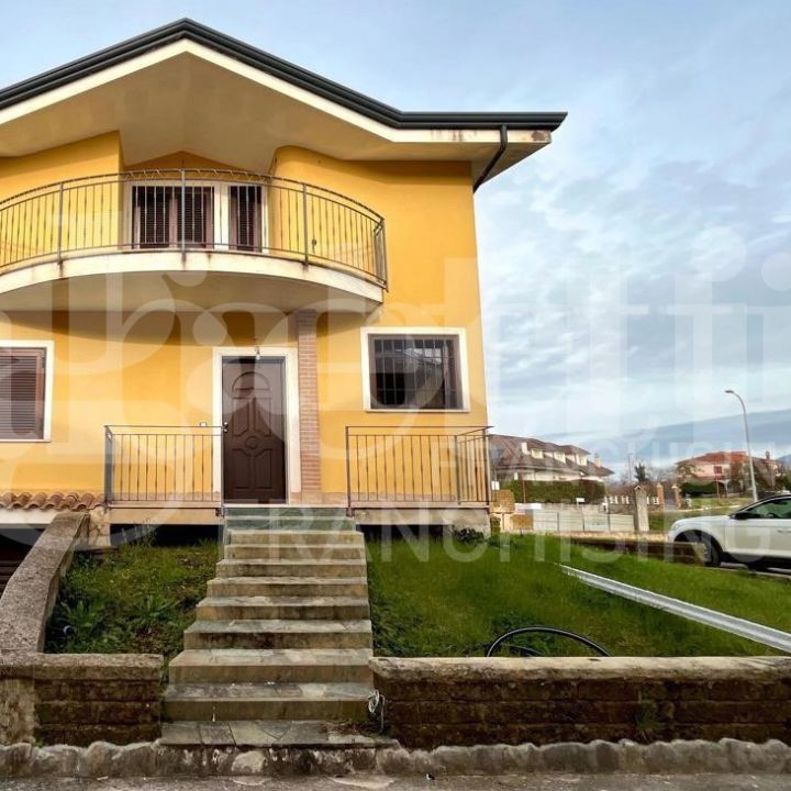 Villa in Strada Provinciale 289 snc, Baia e Latina (CE) - Photo 1