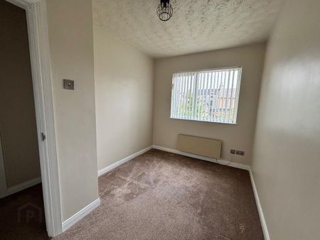 3 The Orchard, Carrickfergus, BT38 8DW - Photo 4