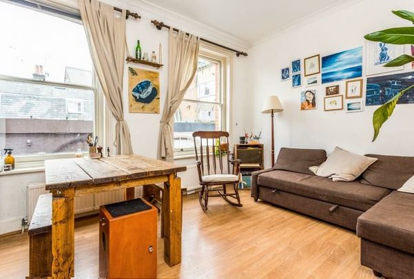 1 Bedroom Flat To Let - Photo 1