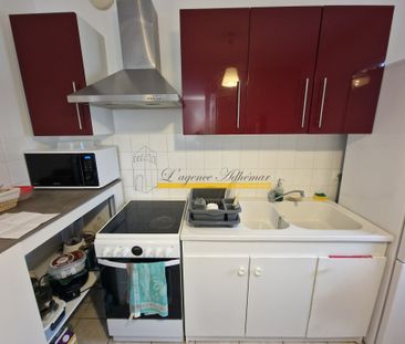 Location Appartement 2 pièces 49m² MONTELIMAR 26200 - Photo 4