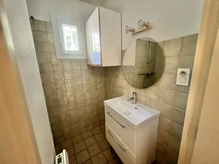Location Appartement 3 pièces 55m² VALENCE 26000 - Photo 3