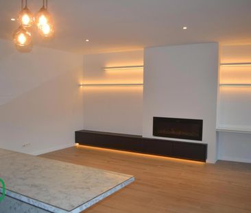 Recent appartement gelegen in het centrum van Pulle - Photo 4