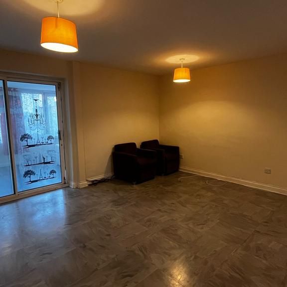 4 bedroom terraced house to rent - Photo 1