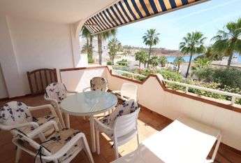 Apartamento en alquiler. Vistas al mar - Disponible Junio y Julio