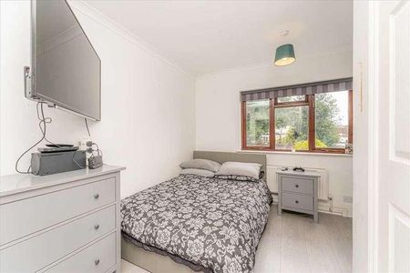 The Avenue, Hornchurch, Hornchurch, RM12 - Photo 3