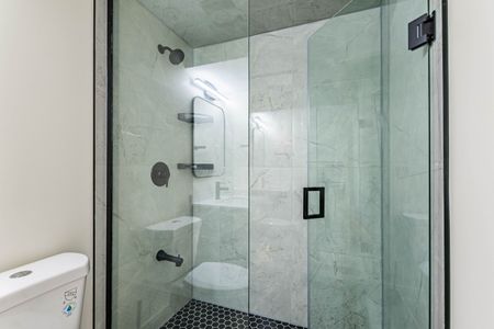 For Lease - 102 Leadenhall Road, Brampton, Ontario - Photo 3