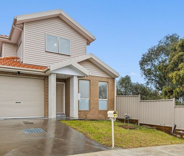 38A Crampton Crescent, Mill Park VIC 3082 - Townhouse For Rent | Do... - Photo 5