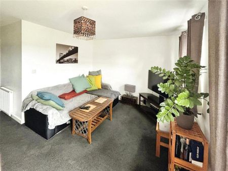 2 bedroom terraced house to rent - Photo 3