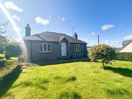 3 bedroom detached house to rent - Photo 2