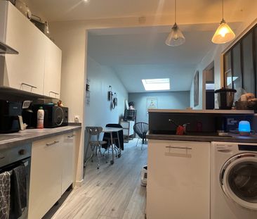 Location Appartement 2 pièces 46m² DARDILLY 69570 - Photo 4