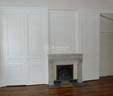 F2 - PLACE DES TAPIS 69004 LYON - Photo 2