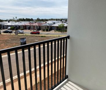 Modern Comfort in the Heart of Andrews Farm - Photo 4