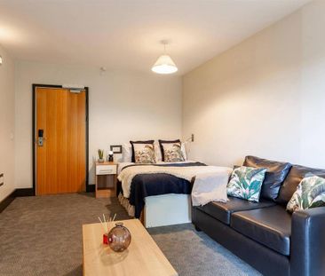 Studio to rent - Photo 6