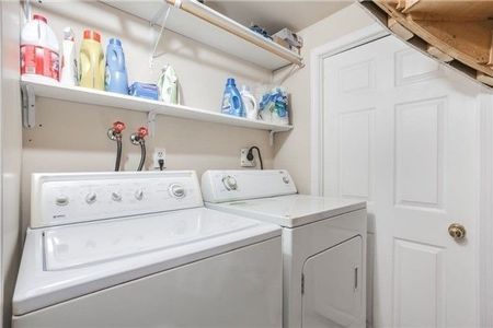 For Lease - 298 Hoover Drive Unit# Bsmt apt #1, Pickering, Ontario - Photo 2