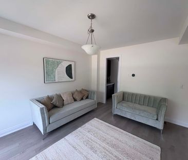 For Lease - 218 Mapleside Drive Unit# Upper Unit, Wasaga Beach, Ont... - Photo 2