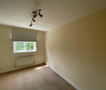 Brookfield Court, Alcester Road, Stratford-upon-Avon - Photo 2